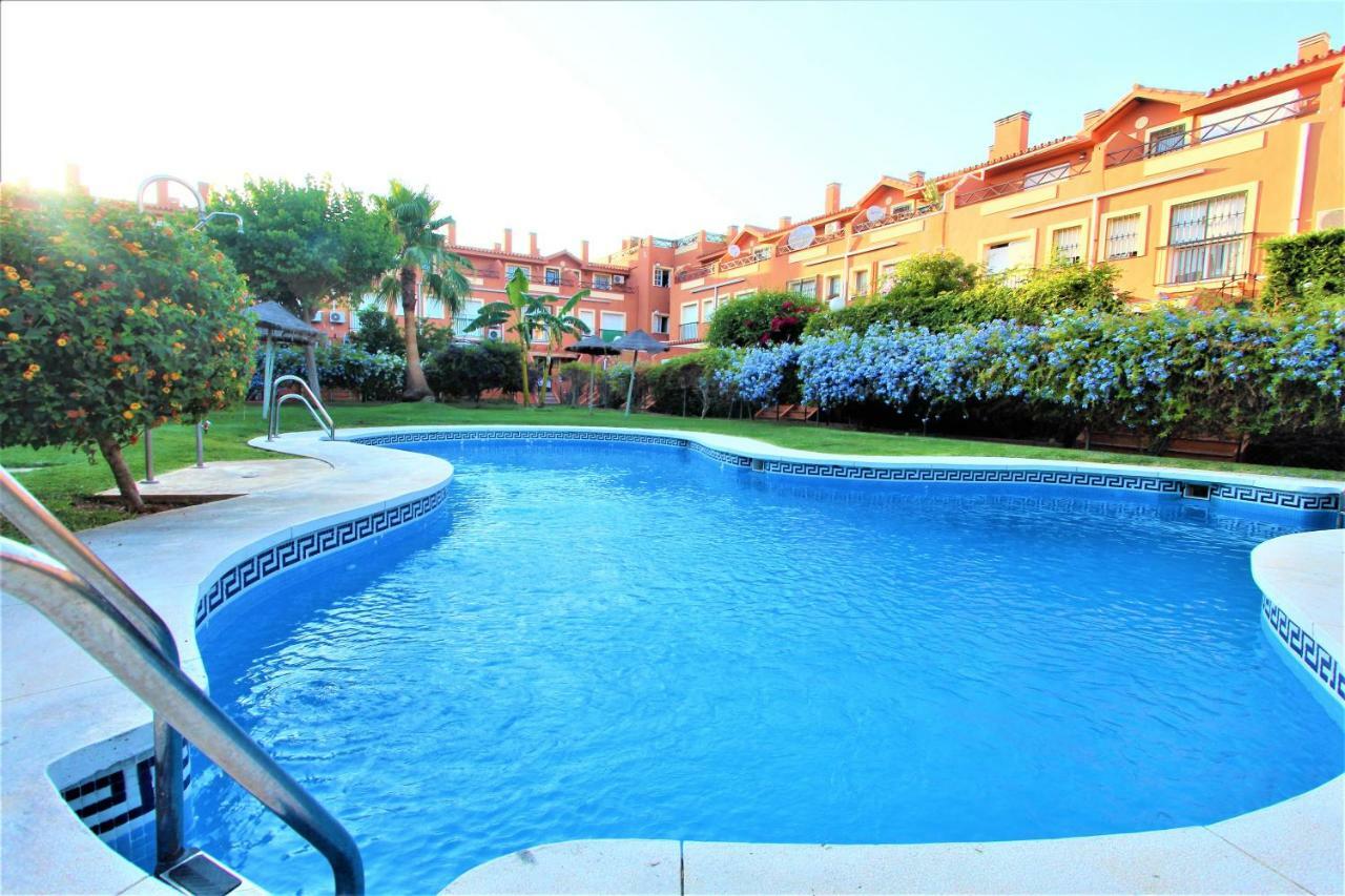 Apartamento Torremolinos - A 600M De La Playa De La Carihuela - Piscina - Parking Gratis - Excelente Conexion Wifi 외부 사진